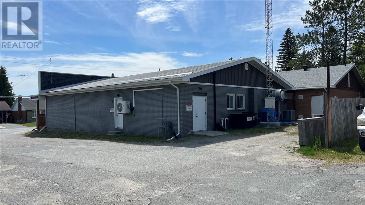 15 Rutland, Warren, Ontario  P0H 2N0 - Photo 3 - 2128372
