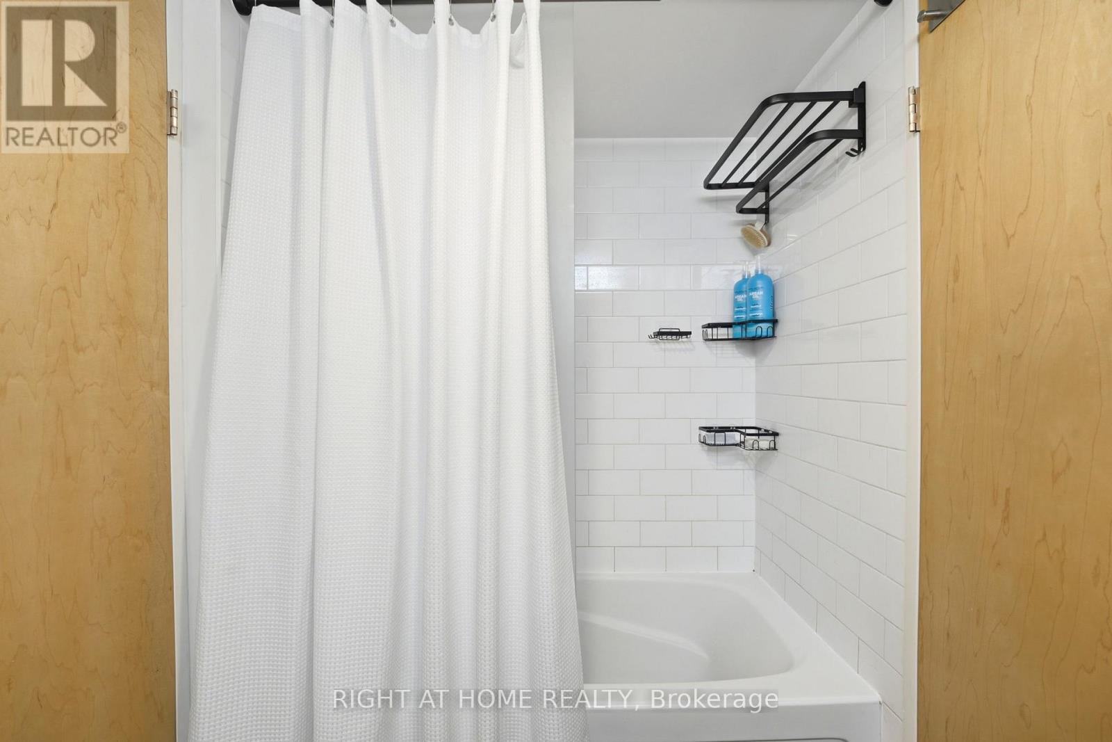 209 - 1005 King Street W, Toronto, Ontario  M6K 3M8 - Photo 13 - C13412758