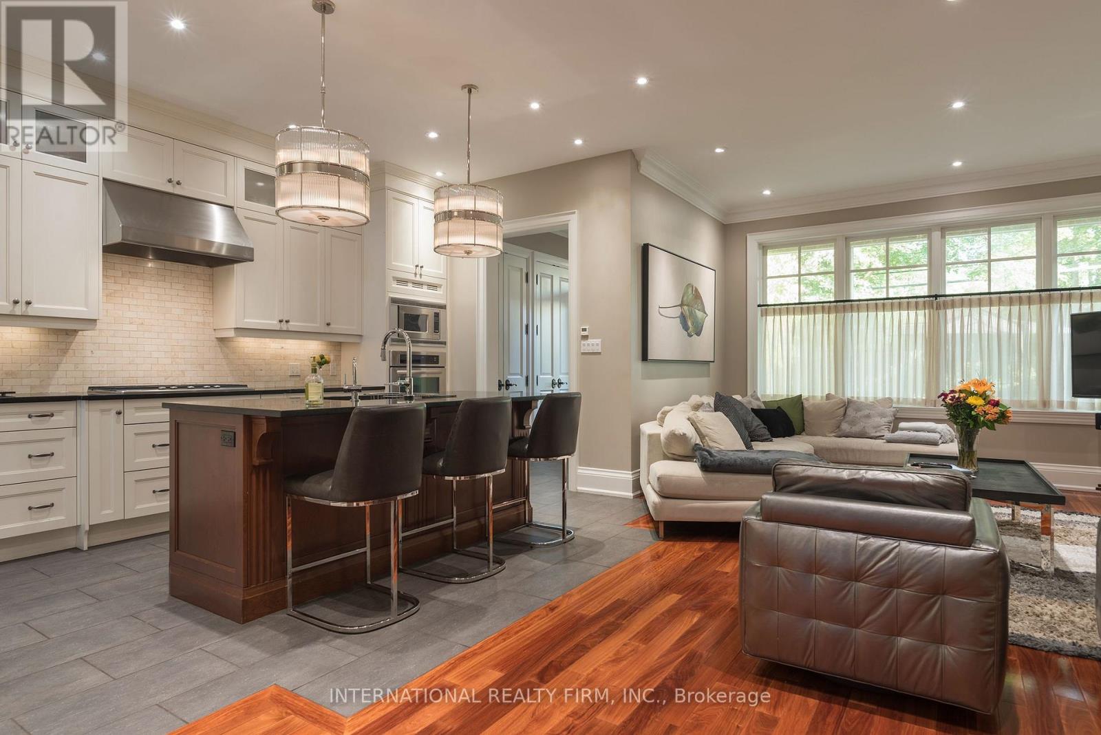 111 Hillsdale Avenue E, Toronto, Ontario  M4S 1T4 - Photo 18 - C13412784