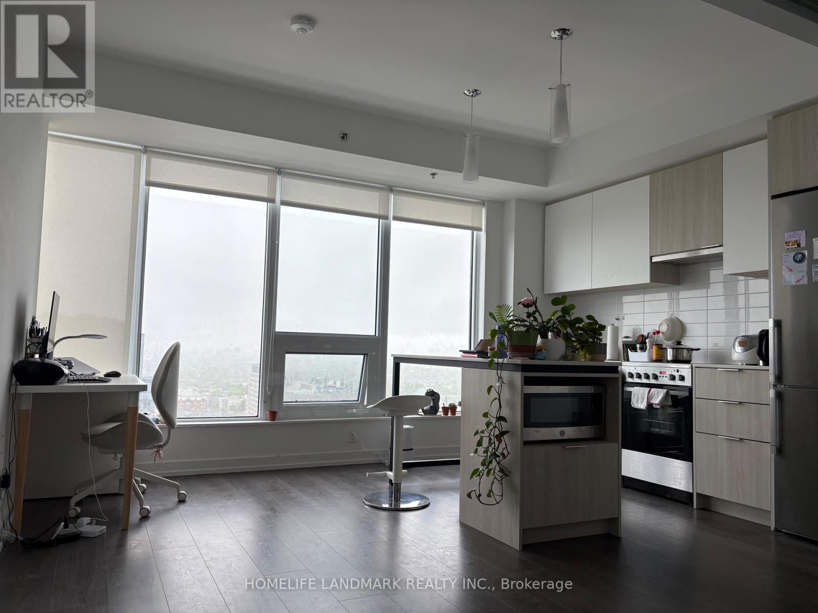 2303 - 203 College Street, Toronto, Ontario  M5T 0C8 - Photo 11 - C13412786