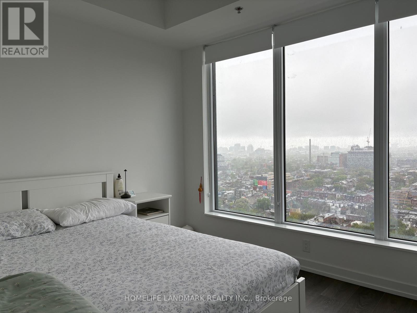 2303 - 203 College Street, Toronto, Ontario  M5T 0C8 - Photo 13 - C13412786