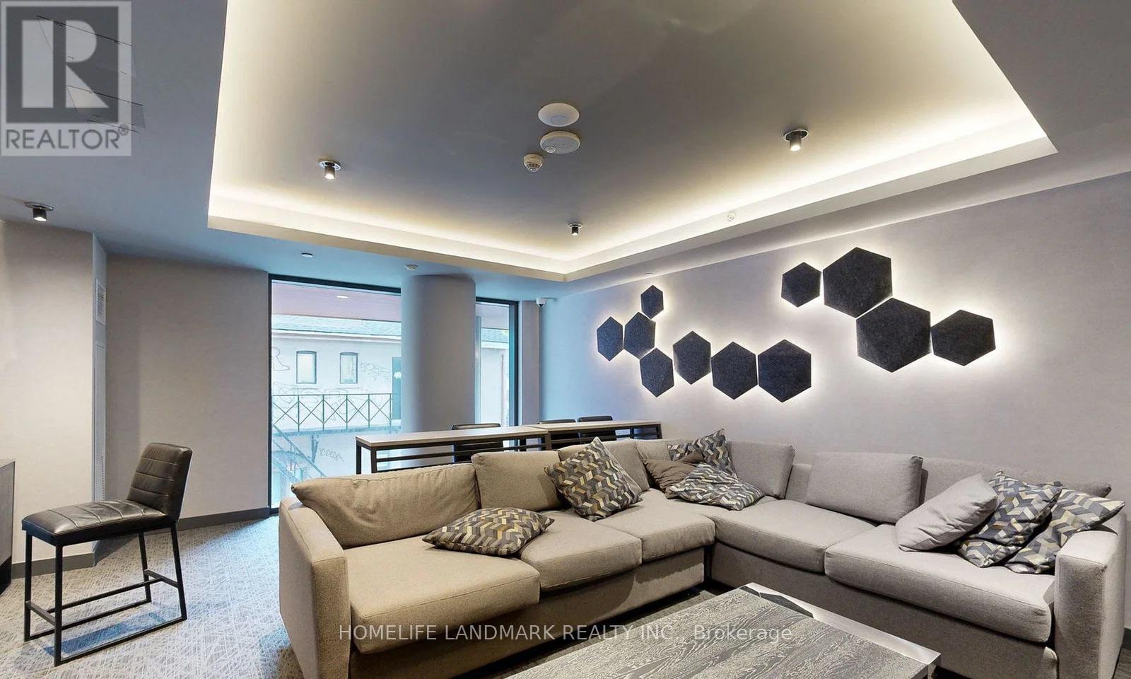 2303 - 203 College Street, Toronto, Ontario  M5T 0C8 - Photo 6 - C13412786