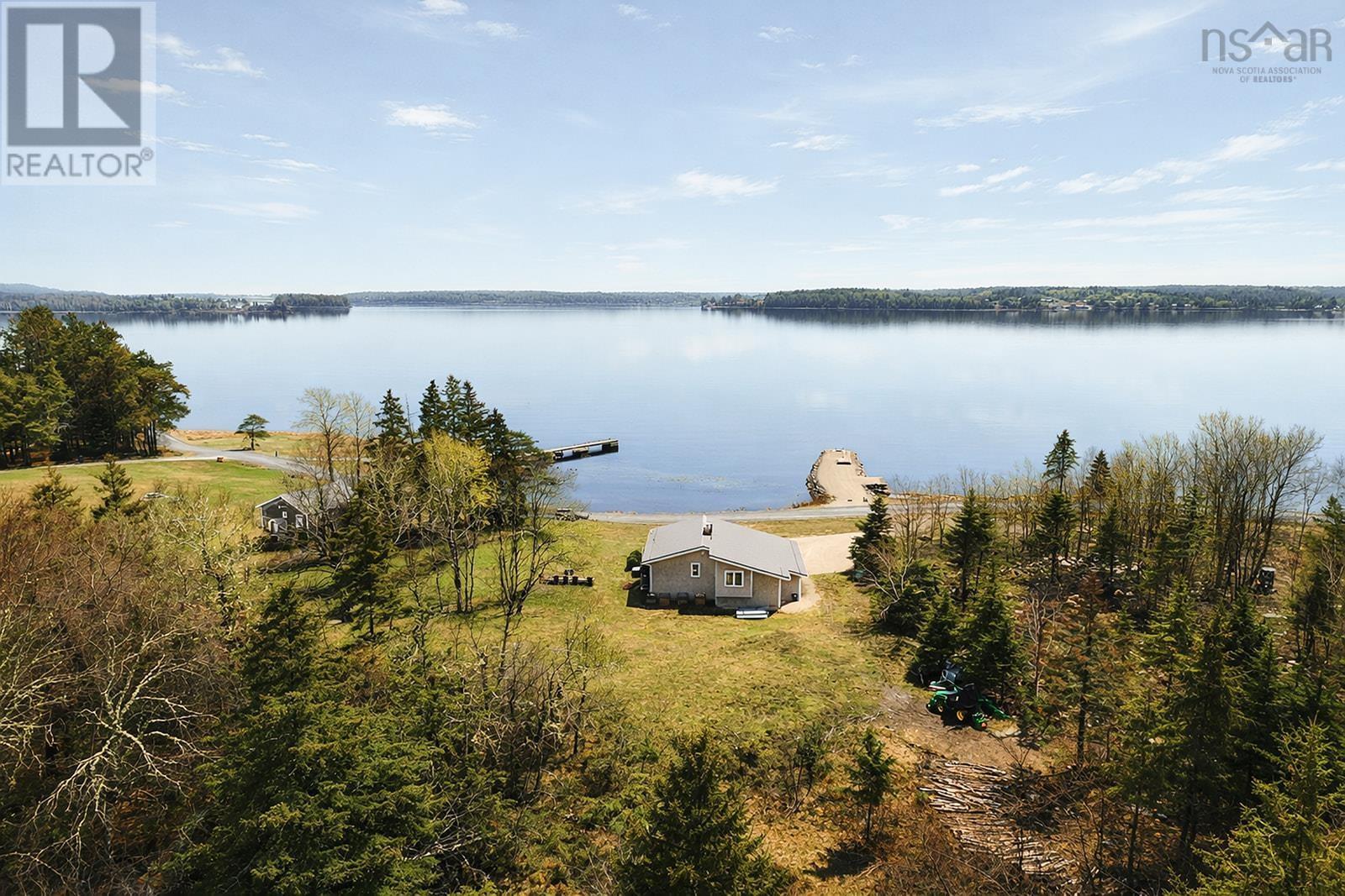 435 Martins Point Road, Martins Point, Nova Scotia  B0J 2E0 - Photo 4 - 202606950