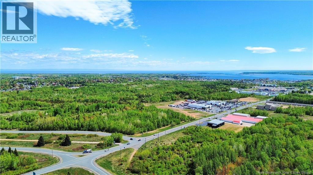 900 Ryan Avenue, Bathurst, New Brunswick  E2A 6X2 - Photo 11 - NB132293