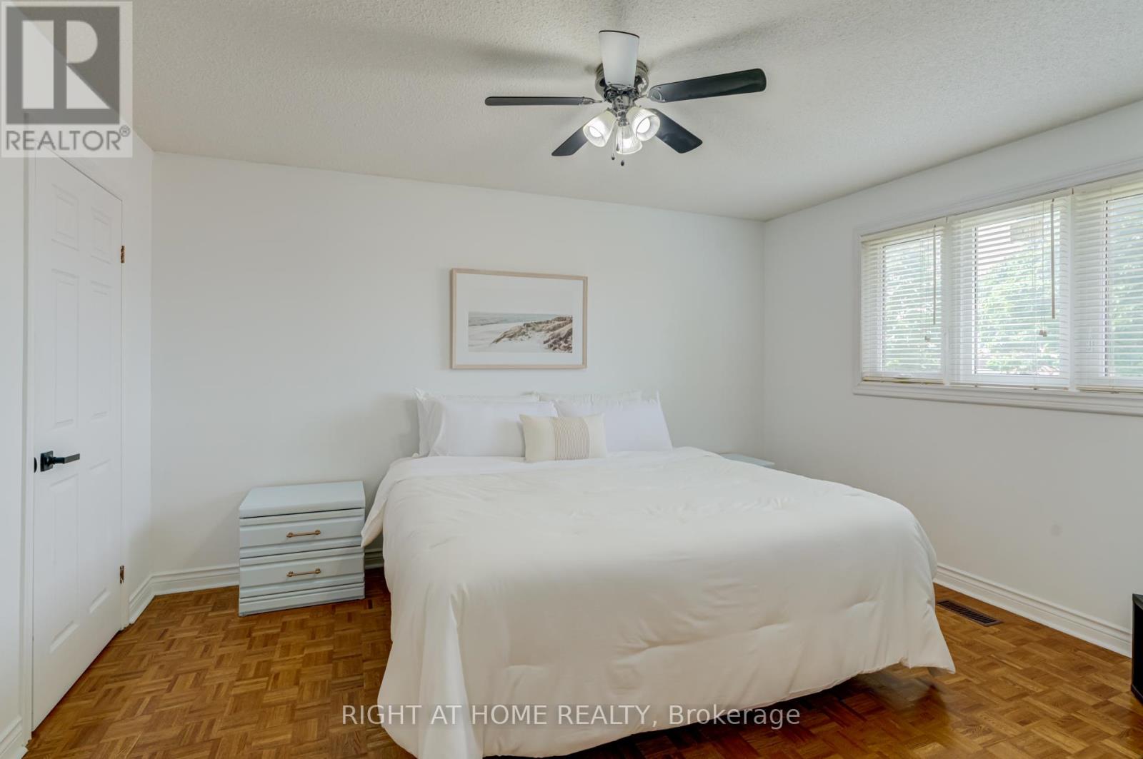 123 Lamp Crescent, Vaughan, Ontario  L4L 6J7 - Photo 19 - N13412770