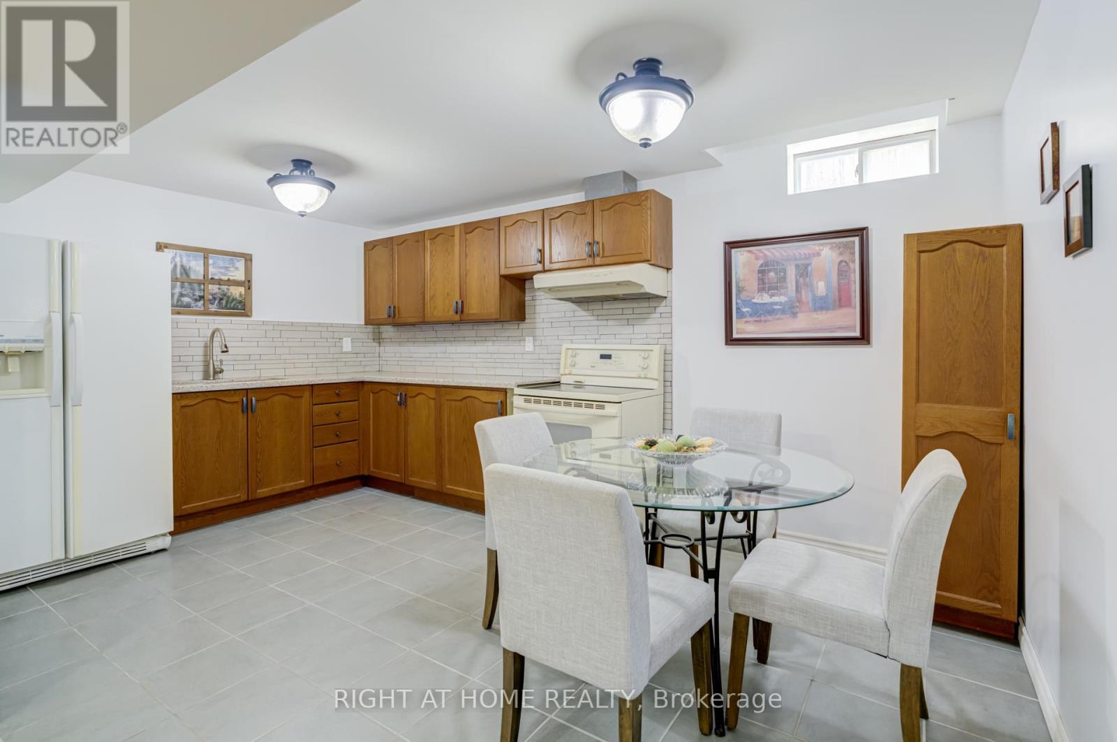 123 Lamp Crescent, Vaughan, Ontario  L4L 6J7 - Photo 28 - N13412770