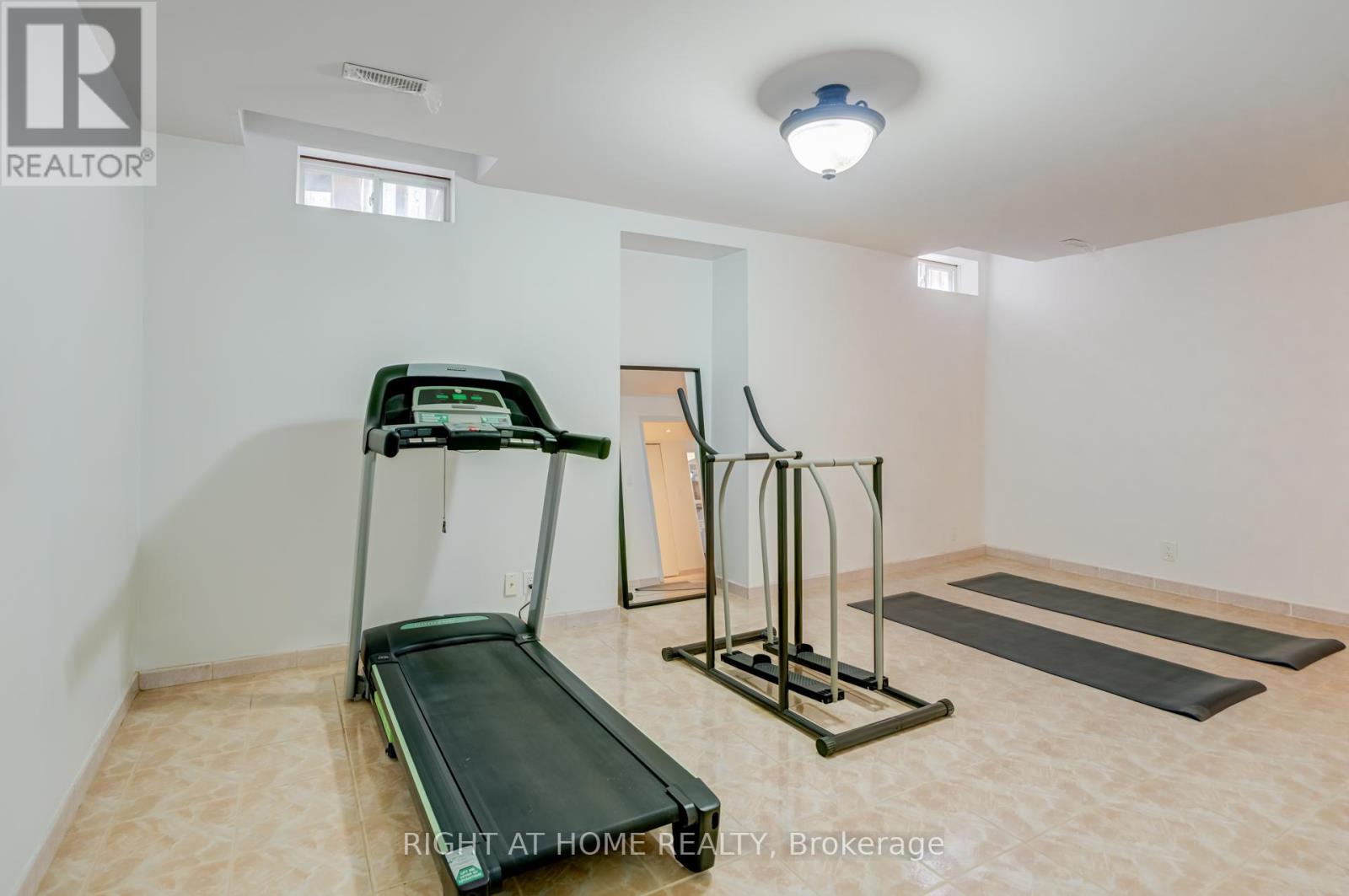 123 Lamp Crescent, Vaughan, Ontario  L4L 6J7 - Photo 31 - N13412770