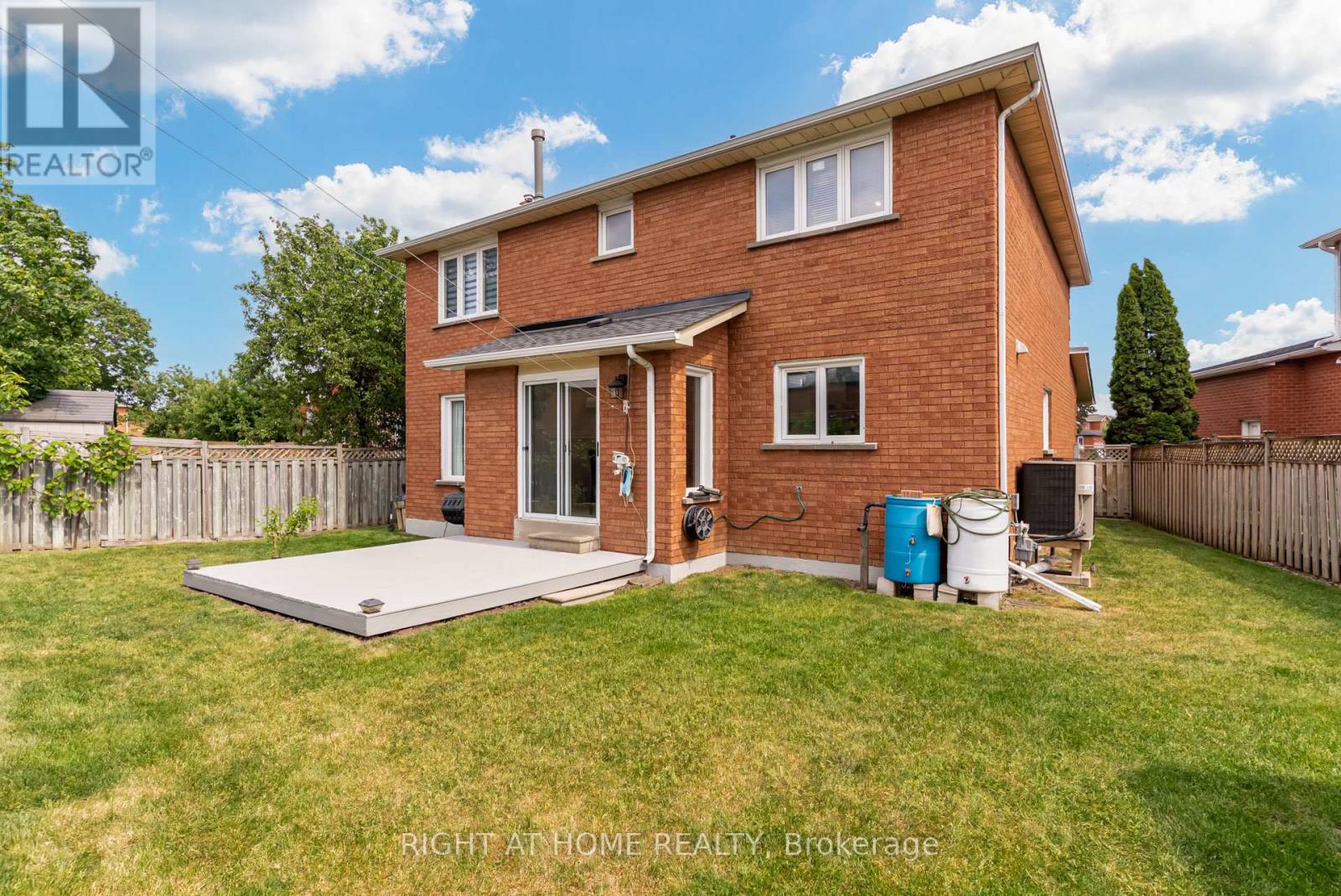 123 Lamp Crescent, Vaughan, Ontario  L4L 6J7 - Photo 38 - N13412770