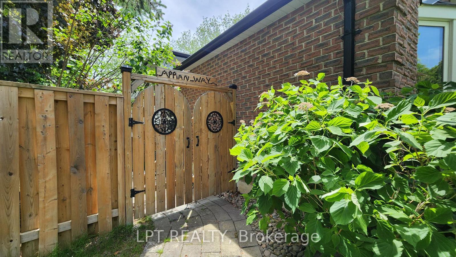 376 Wakefield Place, Newmarket, Ontario  L3Y 6N6 - Photo 24 - N13412792