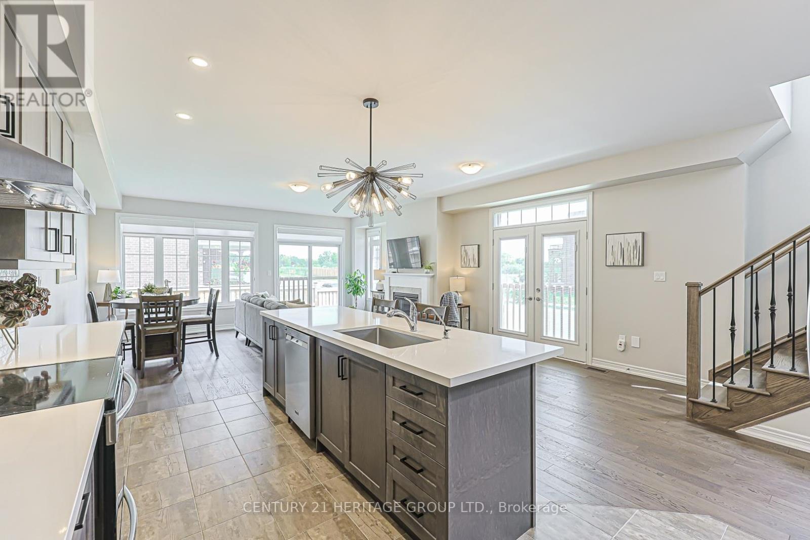 60 Cupples Farm Lane, East Gwillimbury (Mt Albert), Ontario  L0G 1M0 - Photo 10 - N13412800