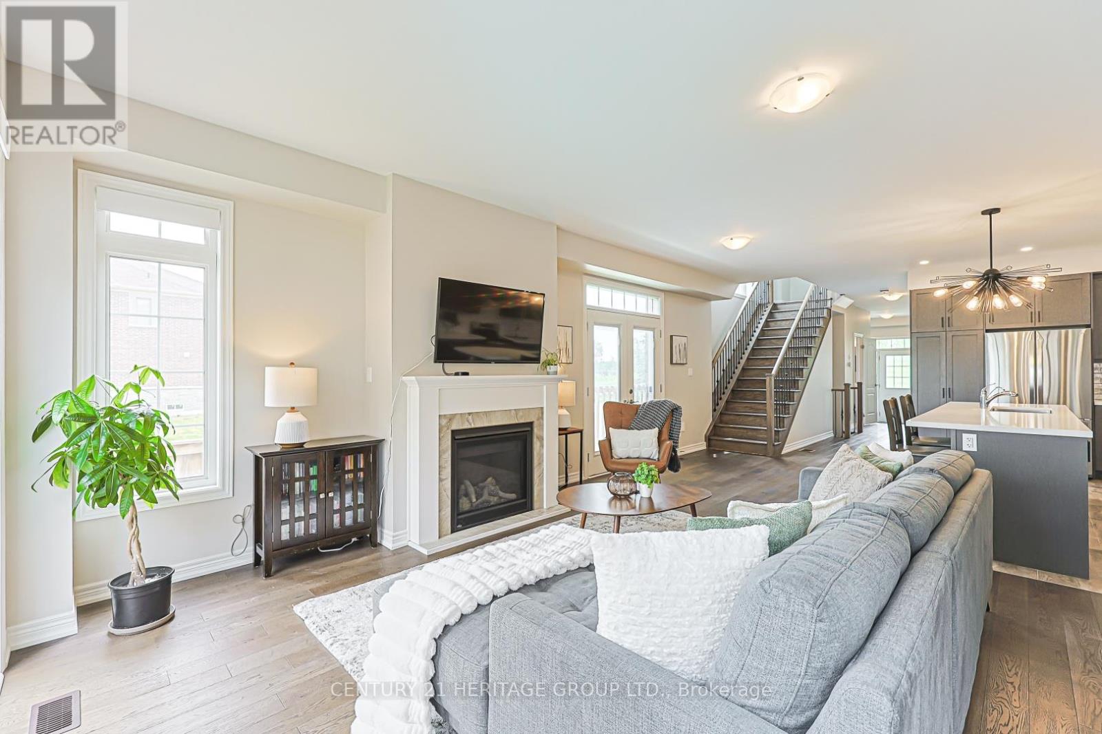 60 Cupples Farm Lane, East Gwillimbury (Mt Albert), Ontario  L0G 1M0 - Photo 12 - N13412800