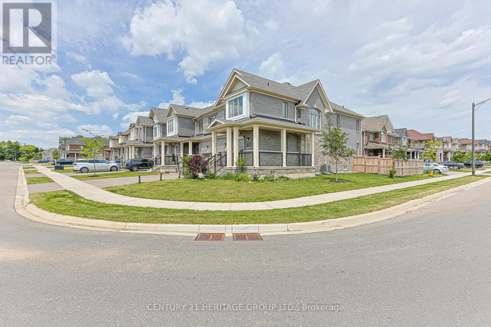 60 Cupples Farm Lane, East Gwillimbury (Mt Albert), Ontario  L0G 1M0 - Photo 3 - N13412800