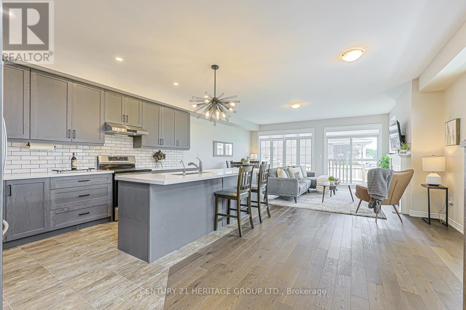 60 Cupples Farm Lane, East Gwillimbury (Mt Albert), Ontario  L0G 1M0 - Photo 7 - N13412800