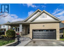 407 CARRIAGE LANE, Peterborough, Ontario
