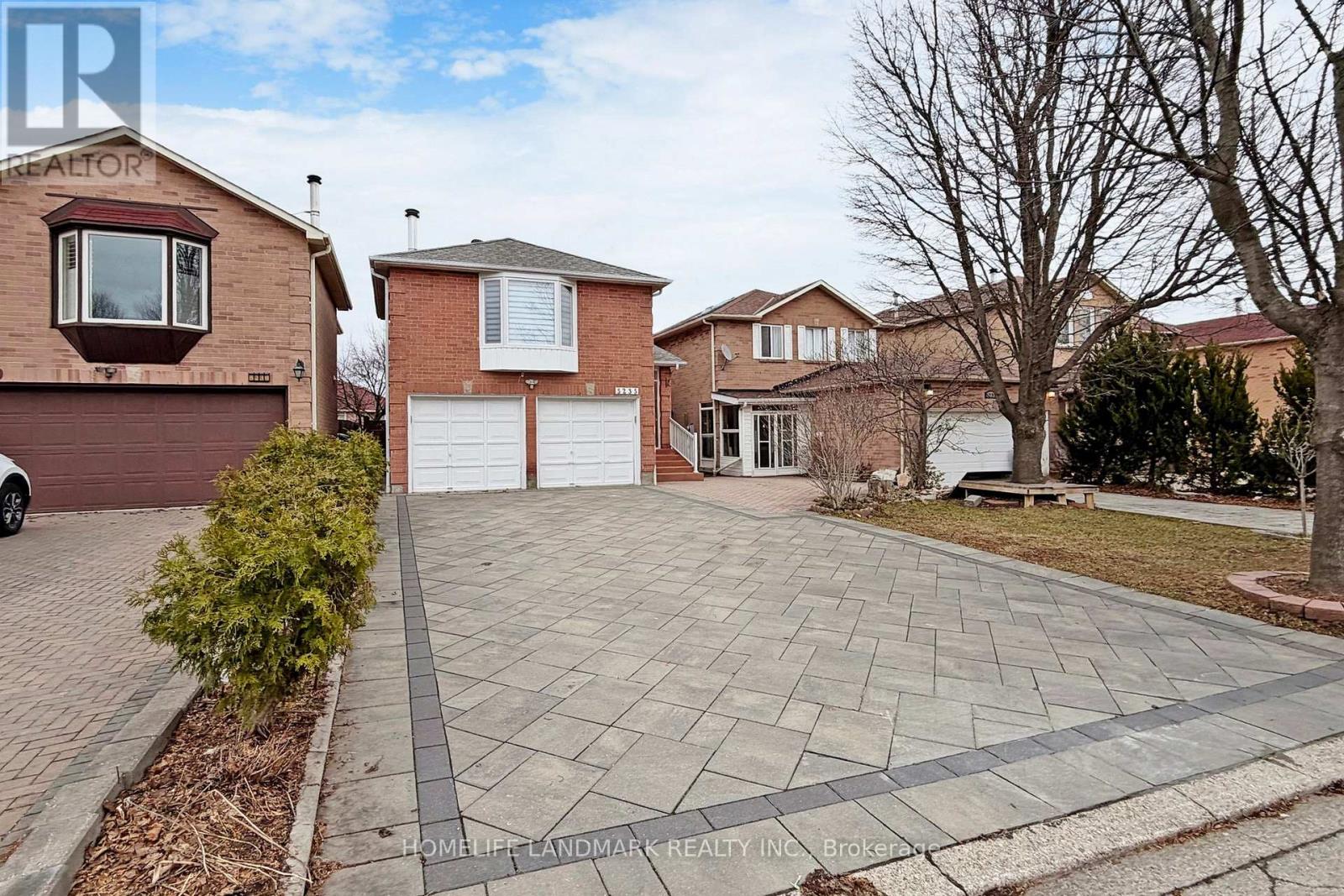 5235 Astwell Avenue, Mississauga, Ontario  L5R 3H8 - Photo 3 - W13412756