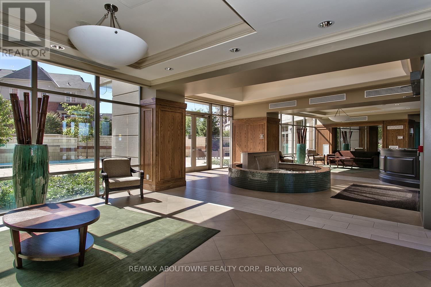 504 - 2391 Central Park Drive, Oakville, Ontario  L6H 0E4 - Photo 4 - W13412814