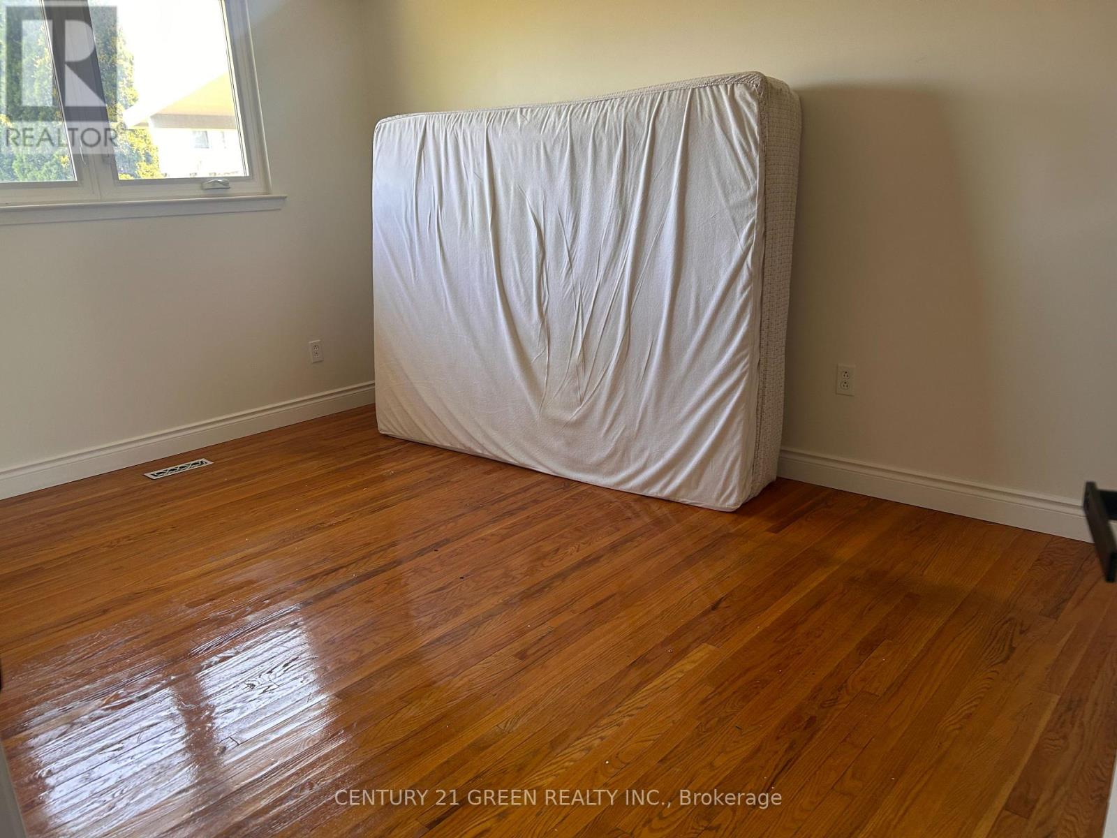 3032 Morning Star Drive, Mississauga, Ontario  L4T 1X2 - Photo 4 - W13412834