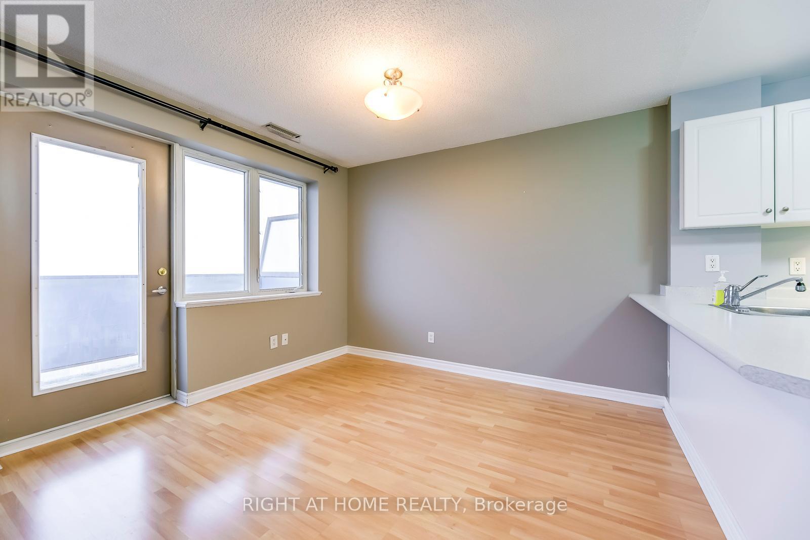 805 - 10 Dayspring Circle, Brampton, Ontario  L6P 1B9 - Photo 12 - W13412850