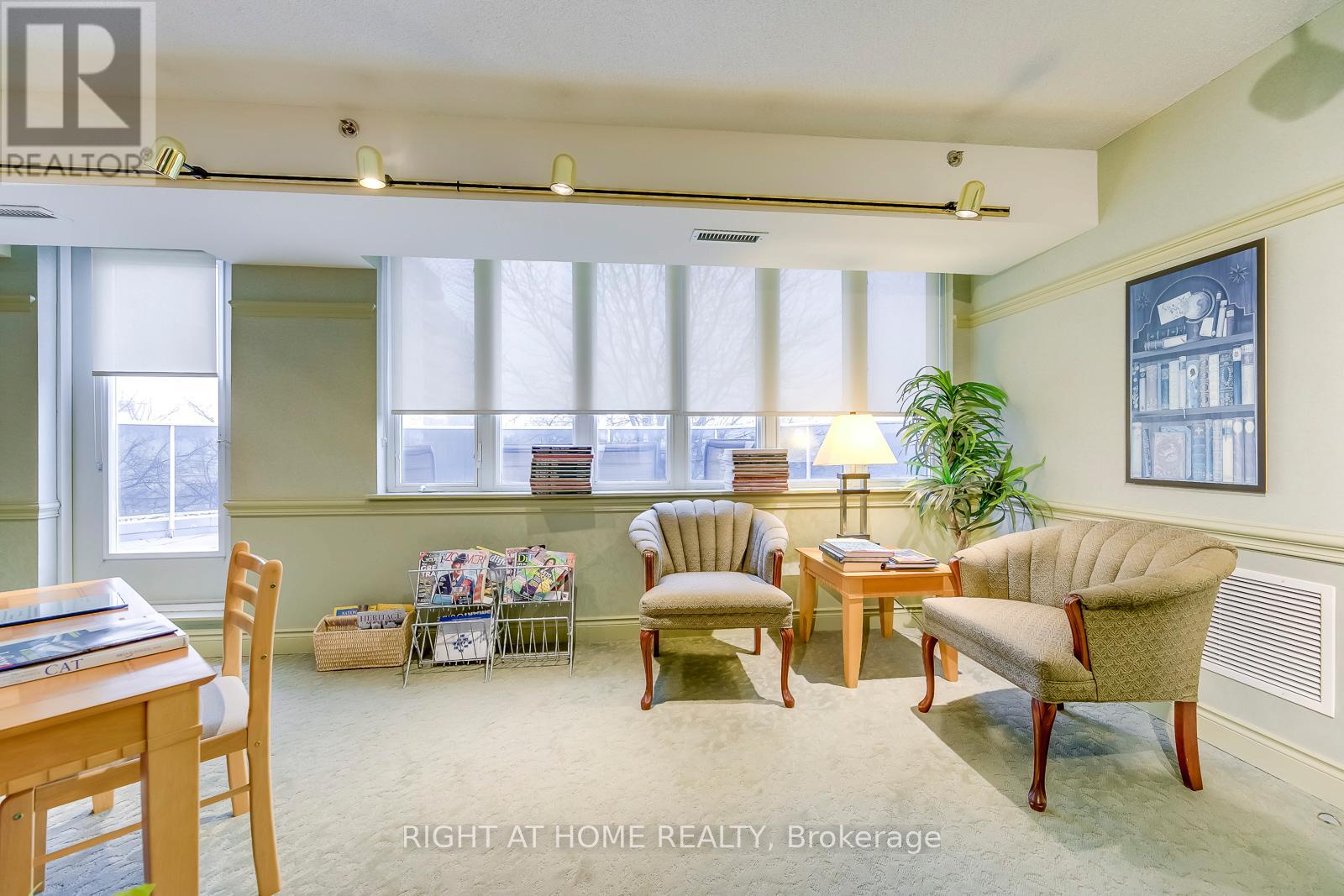 805 - 10 Dayspring Circle, Brampton, Ontario  L6P 1B9 - Photo 26 - W13412850