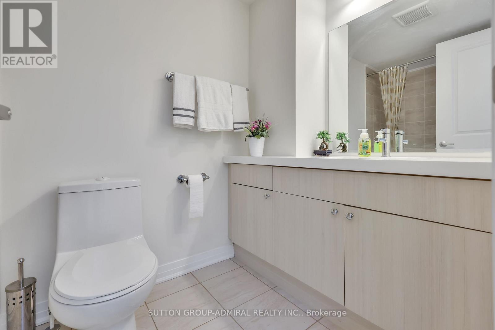 3 - 153 William Duncan Road, Toronto, Ontario  M3K 0B9 - Photo 9 - W13412870
