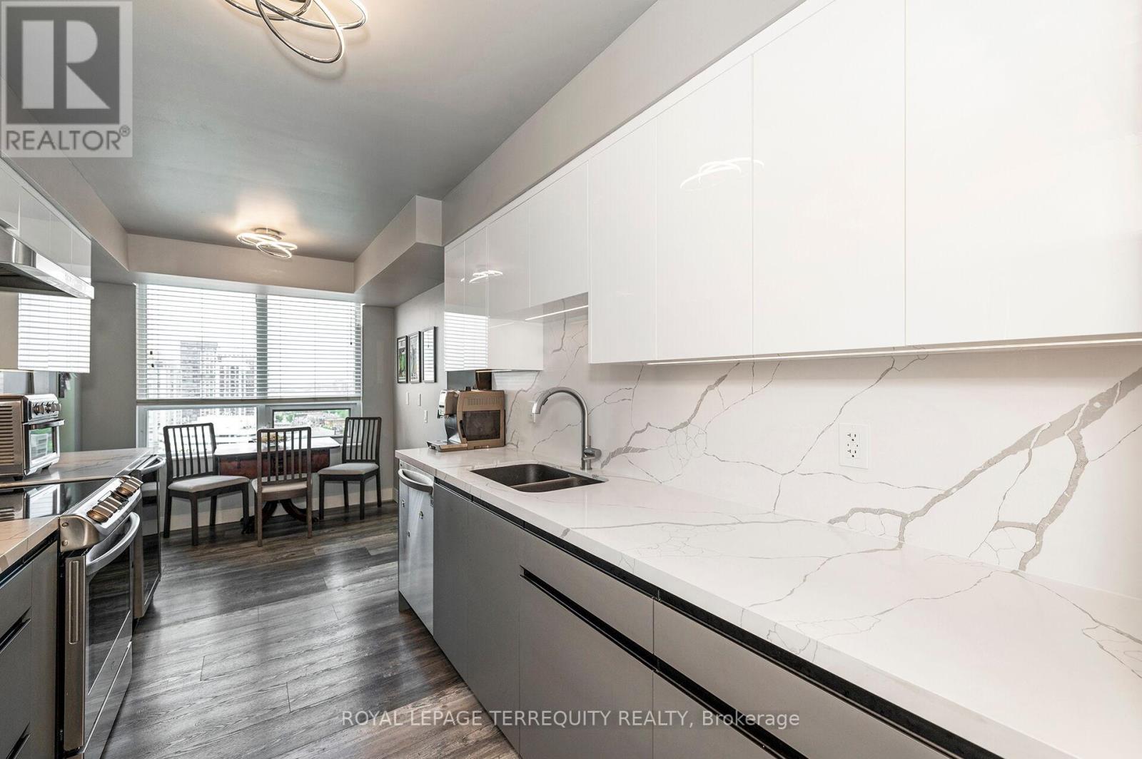 2040 - 35 Viking Lane, Toronto, Ontario  M9B 0A2 - Photo 11 - W13412876