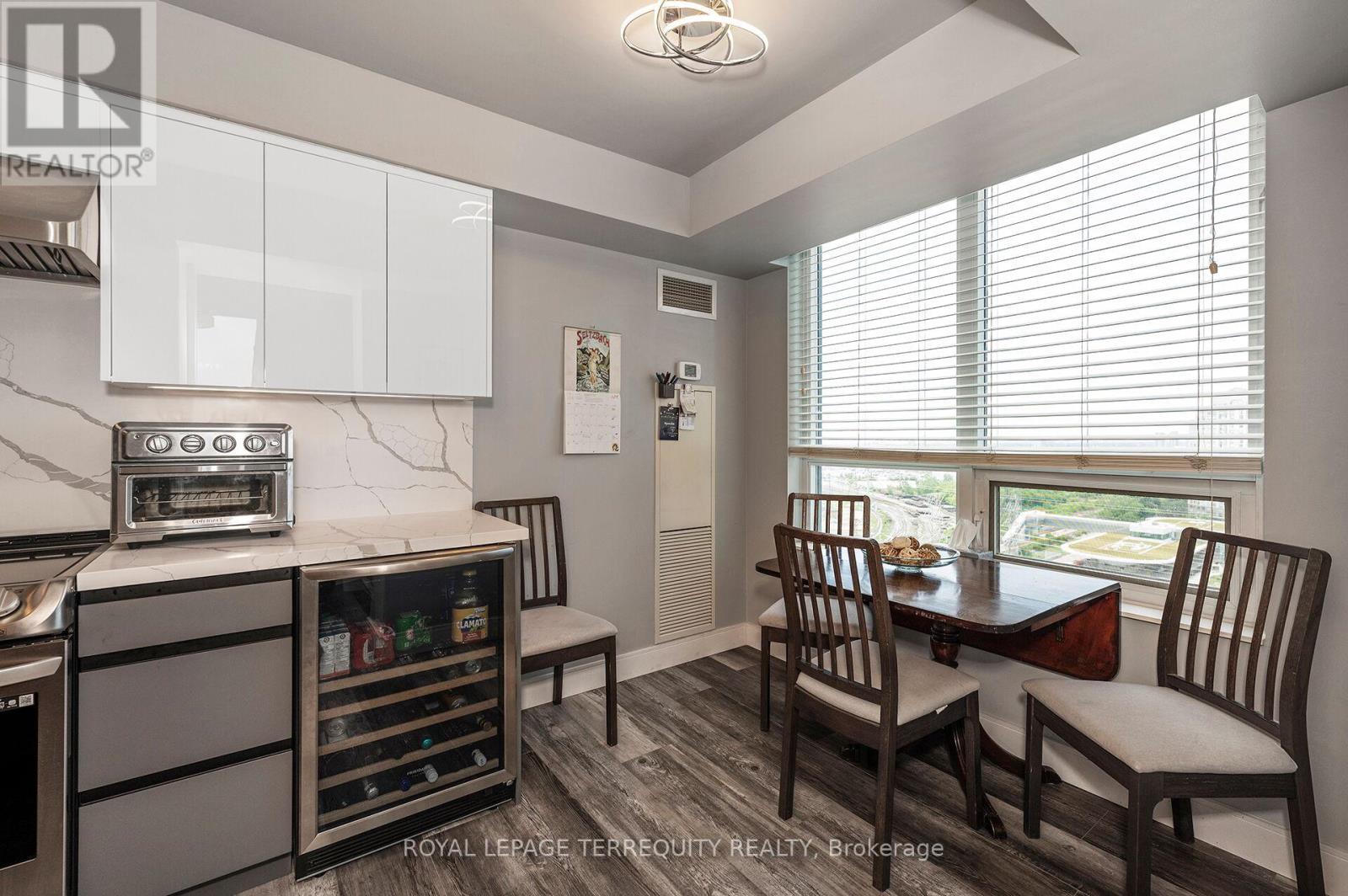 2040 - 35 Viking Lane, Toronto, Ontario  M9B 0A2 - Photo 14 - W13412876