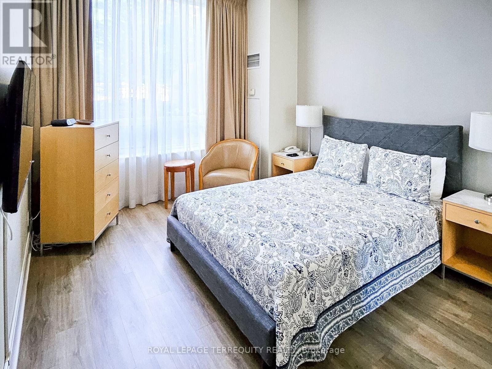 2040 - 35 Viking Lane, Toronto, Ontario  M9B 0A2 - Photo 37 - W13412876