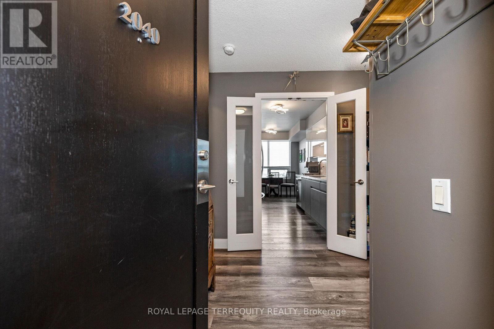 2040 - 35 Viking Lane, Toronto, Ontario  M9B 0A2 - Photo 4 - W13412876