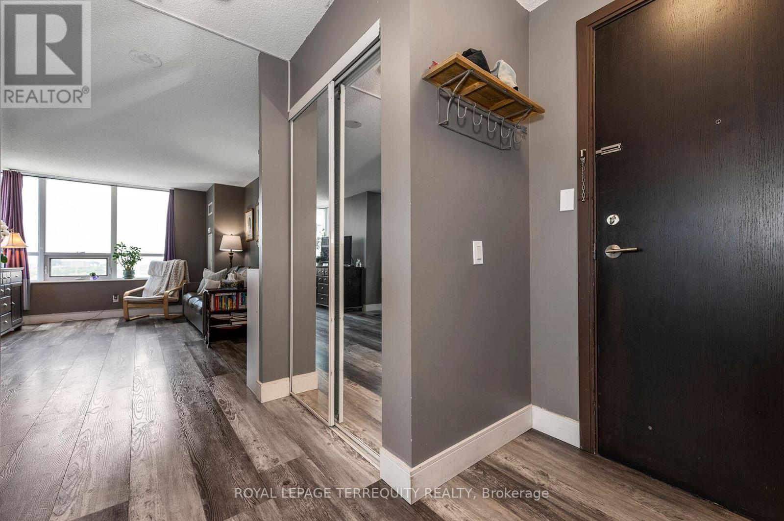 2040 - 35 Viking Lane, Toronto, Ontario  M9B 0A2 - Photo 5 - W13412876