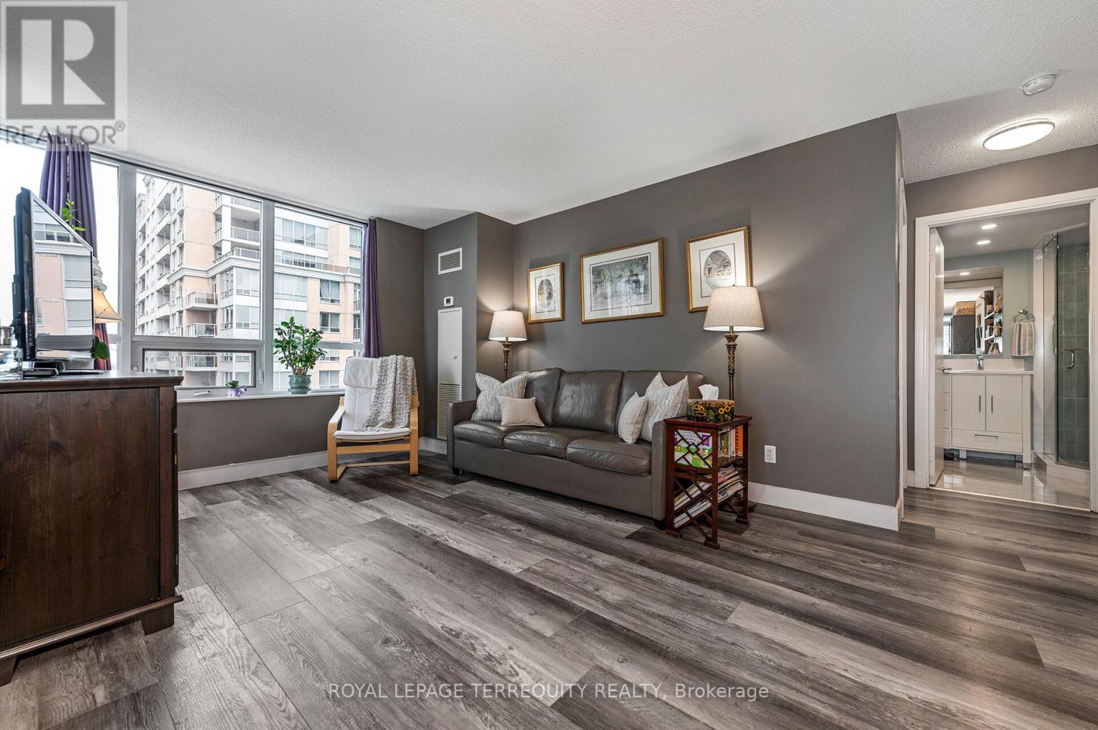 2040 - 35 Viking Lane, Toronto, Ontario  M9B 0A2 - Photo 7 - W13412876