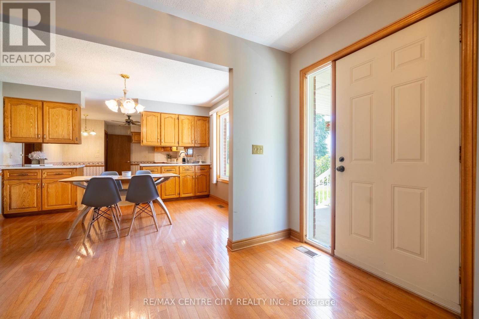 2200 Katesville Drive, Adelaide Metcalfe, Ontario  N0M 2B0 - Photo 11 - X13412884