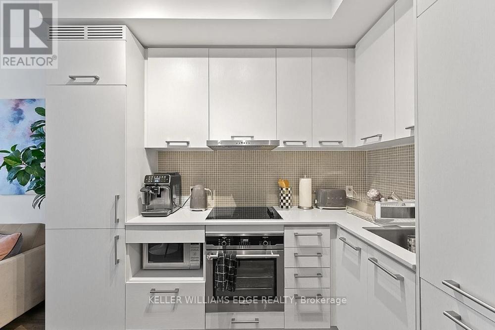1901 - 87 Peter Street, Toronto, Ontario  M5V 0P1 - Photo 4 - C13412926