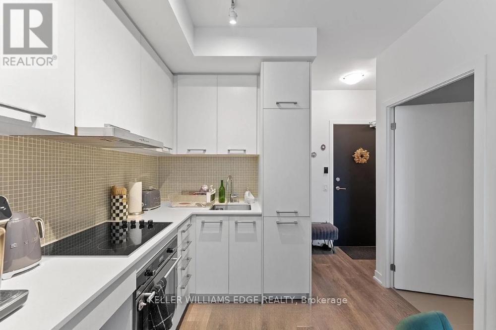 1901 - 87 Peter Street, Toronto, Ontario  M5V 0P1 - Photo 5 - C13412926