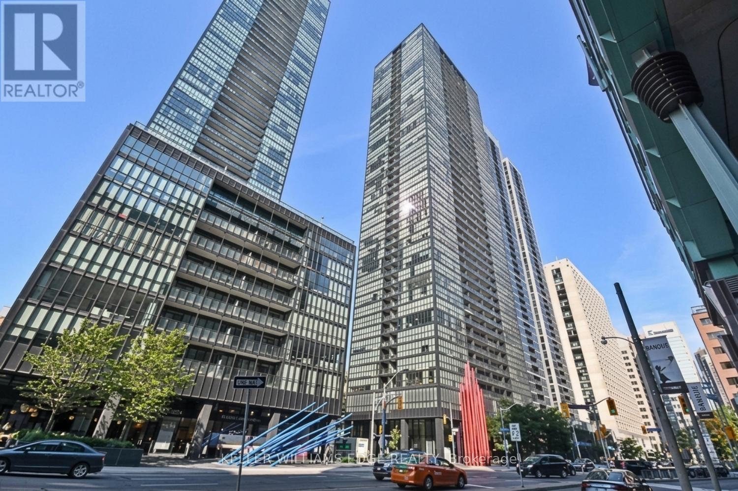 3301 - 110 CHARLES STREET E, Toronto, Ontario