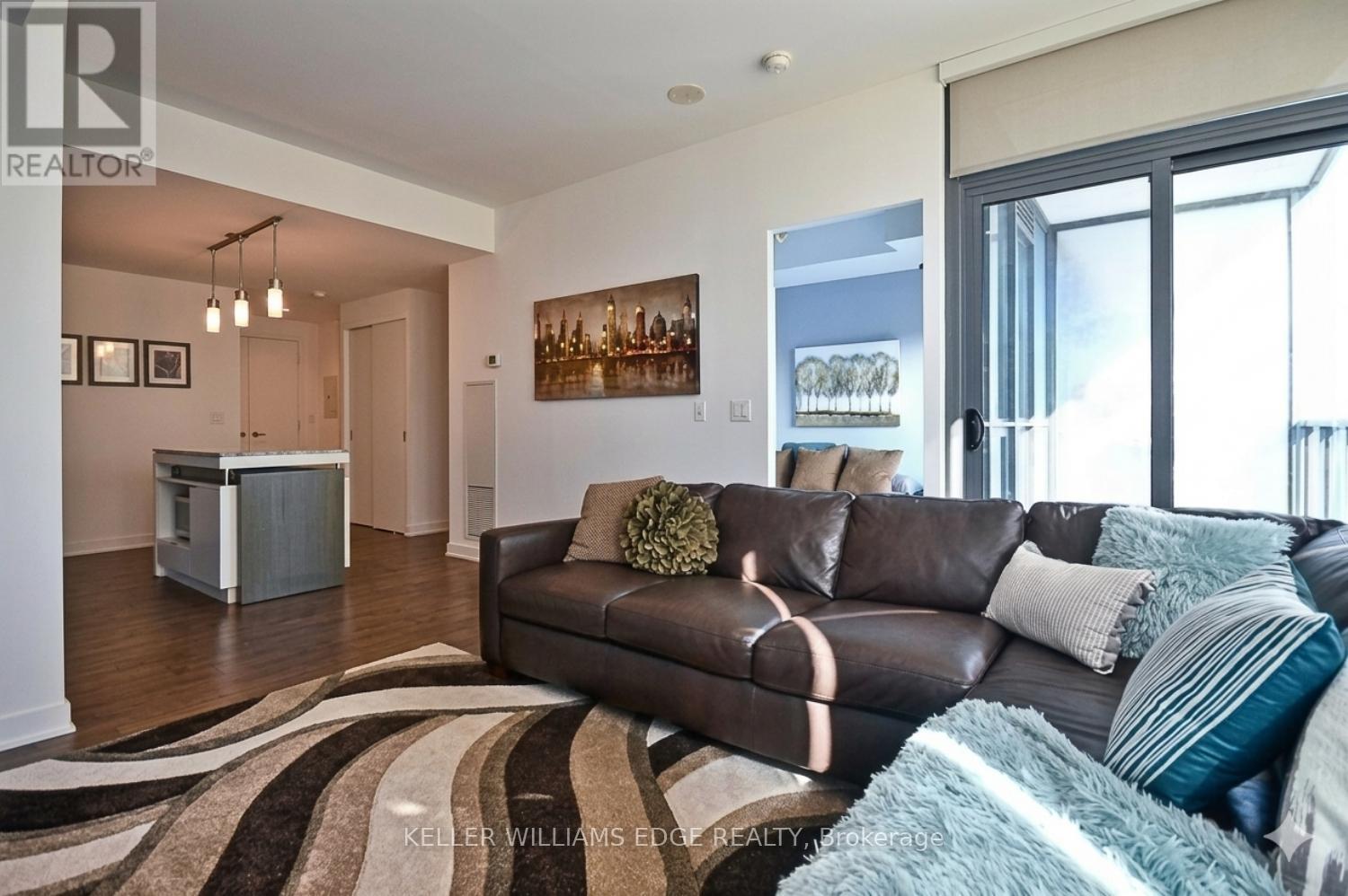 3301 - 110 Charles Street E, Toronto, Ontario  M4Y 1T5 - Photo 6 - C13412952