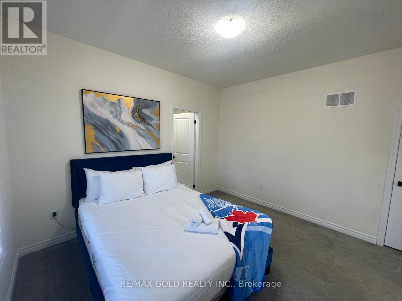 537 Veterans Drive, Brampton, Ontario  L7A 5A6 - Photo 49 - W12791166