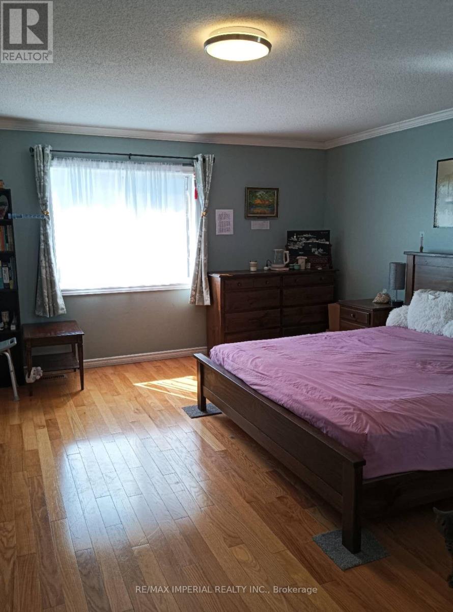 1599 Coldstream Drive, Oshawa, Ontario  L1K 3B5 - Photo 10 - E13412964