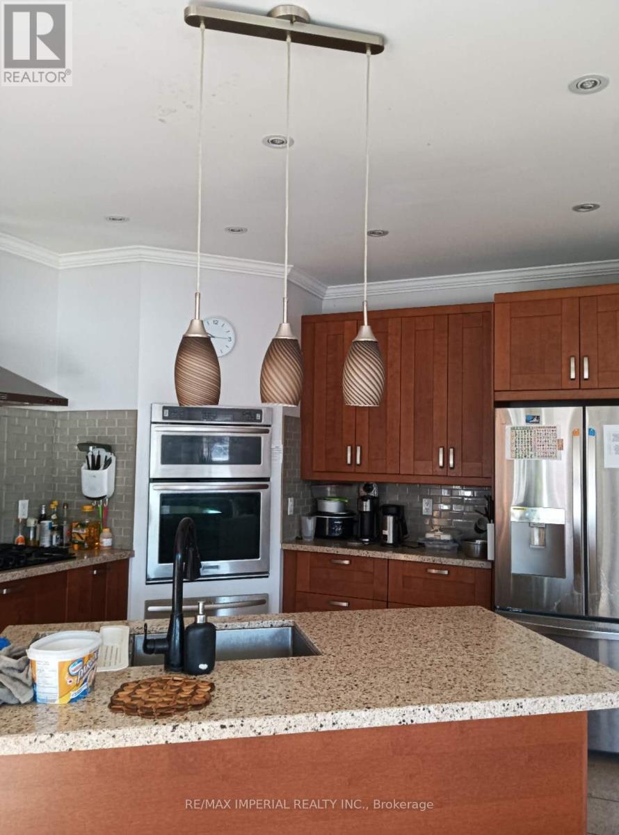1599 Coldstream Drive, Oshawa, Ontario  L1K 3B5 - Photo 6 - E13412964