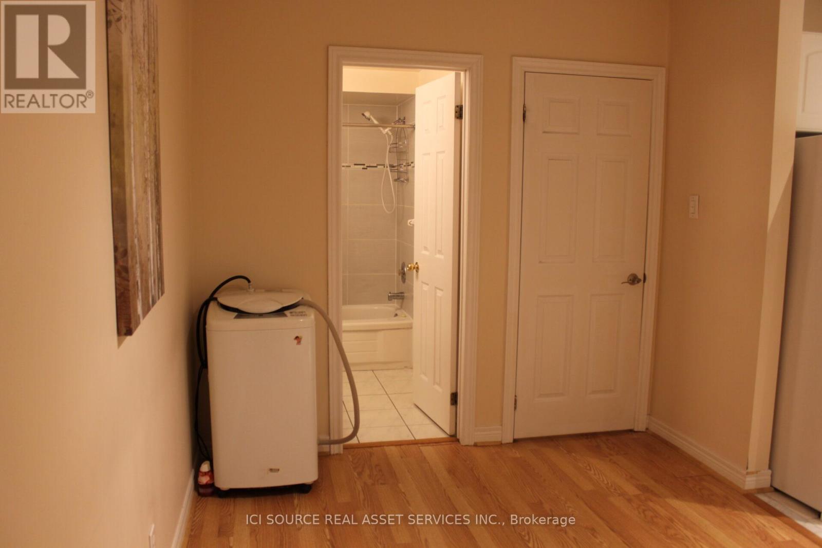 Basement - 301 Gowan Avenue, Toronto, Ontario  M4J 2K7 - Photo 6 - E13412974