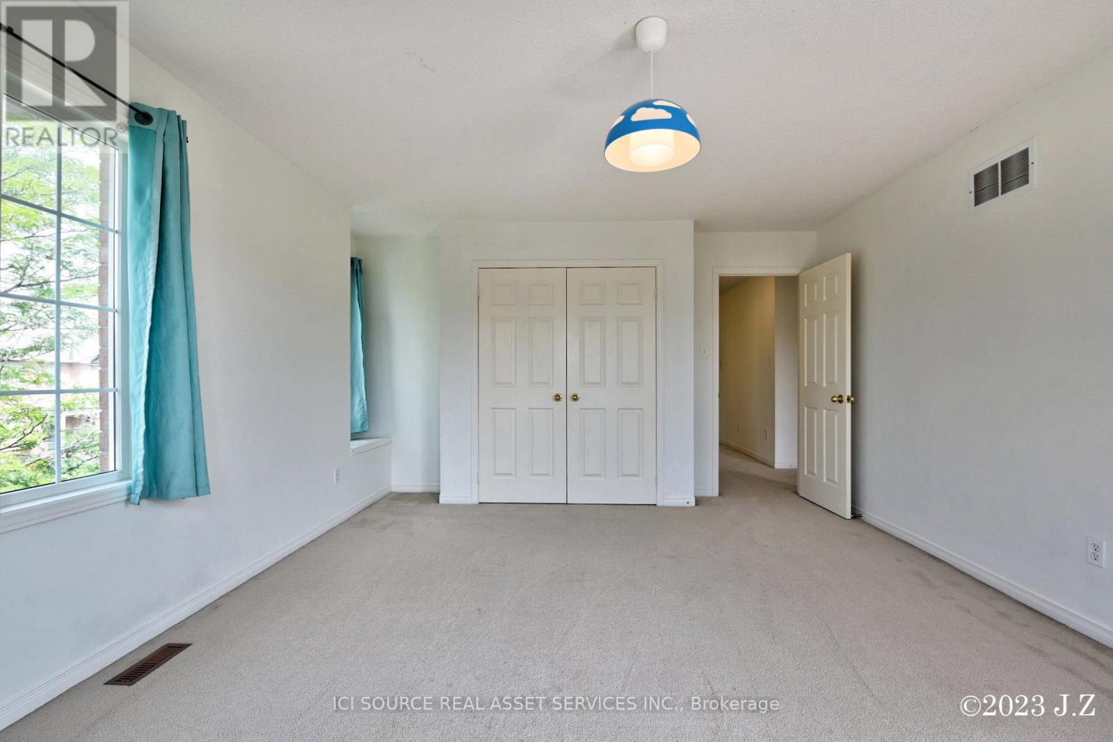 2 Waterton Crescent, Richmond Hill, Ontario  L4B 4L7 - Photo 19 - N13412894