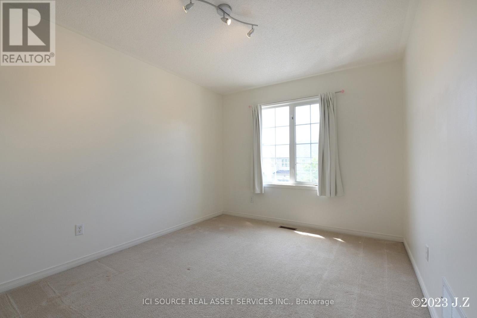 2 Waterton Crescent, Richmond Hill, Ontario  L4B 4L7 - Photo 20 - N13412894
