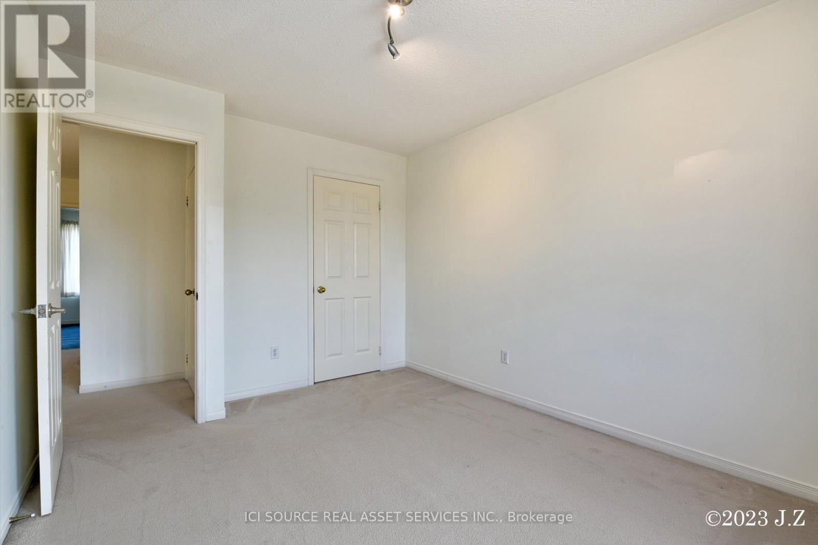 2 Waterton Crescent, Richmond Hill, Ontario  L4B 4L7 - Photo 21 - N13412894