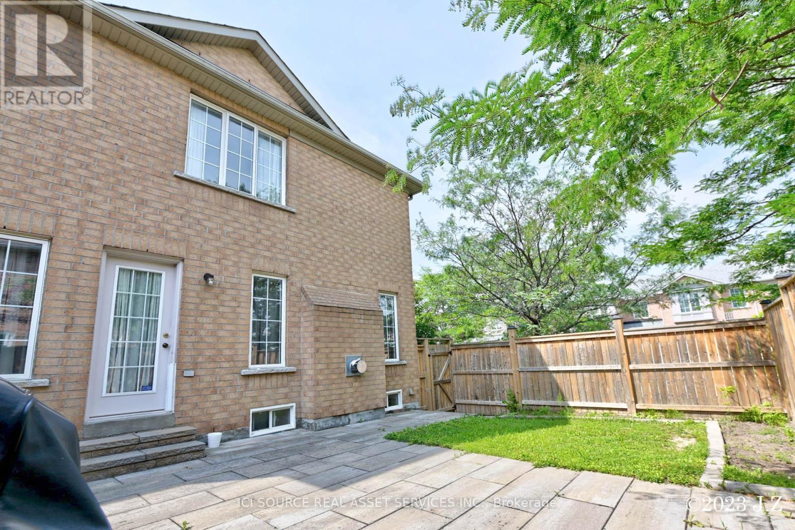 2 Waterton Crescent, Richmond Hill, Ontario  L4B 4L7 - Photo 28 - N13412894