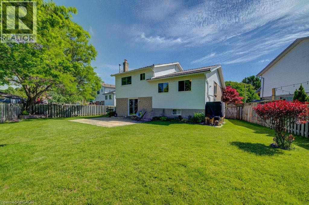 16 Sugar Maple Place, Kitchener, Ontario  N2N 1Y3 - Photo 31 - 40837278