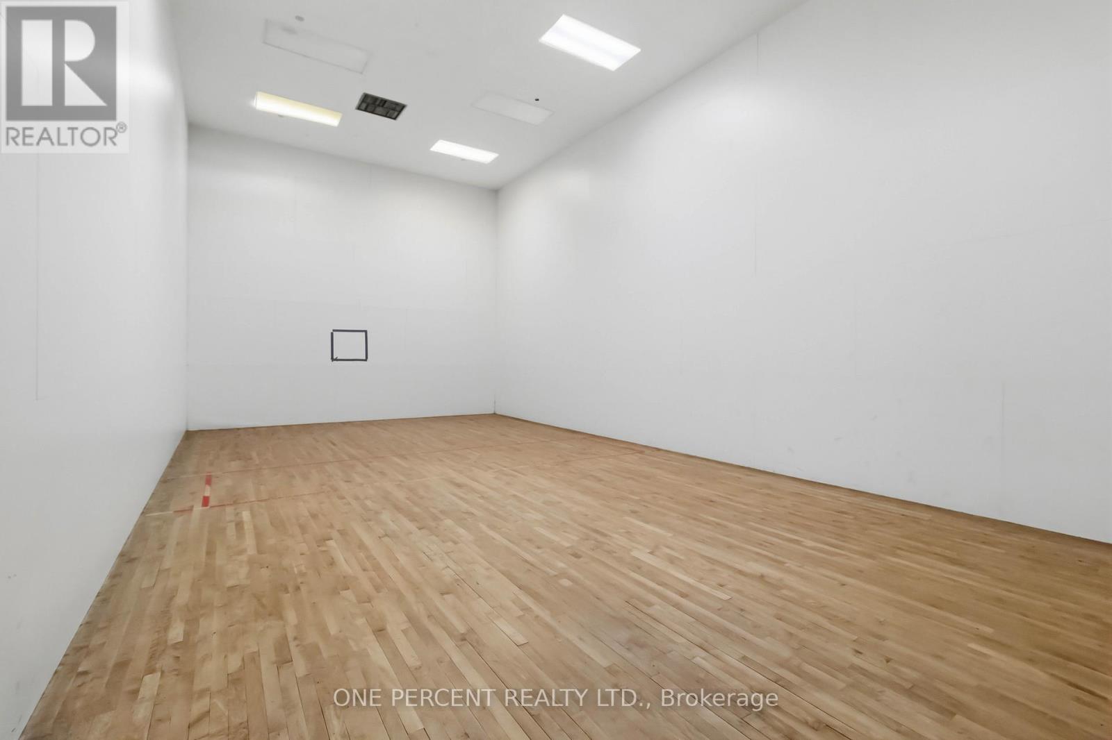 1002 - 400 Webb Drive, Mississauga, Ontario  L5B 3Z7 - Photo 29 - W13412886