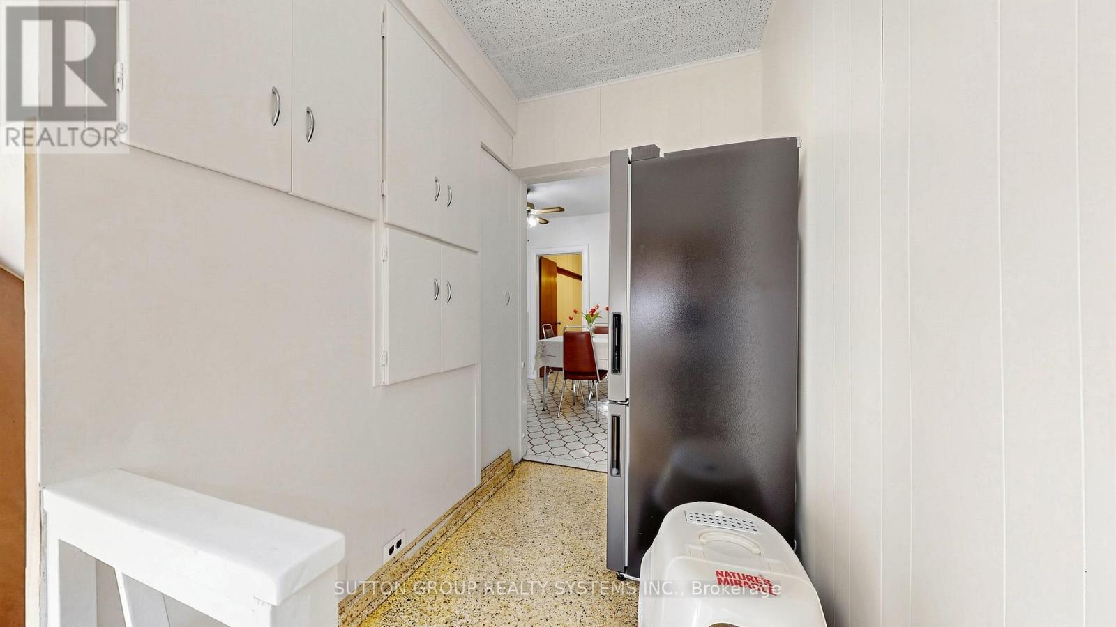 39 Exeter Street, Toronto, Ontario  M6N 1G3 - Photo 18 - W13412896