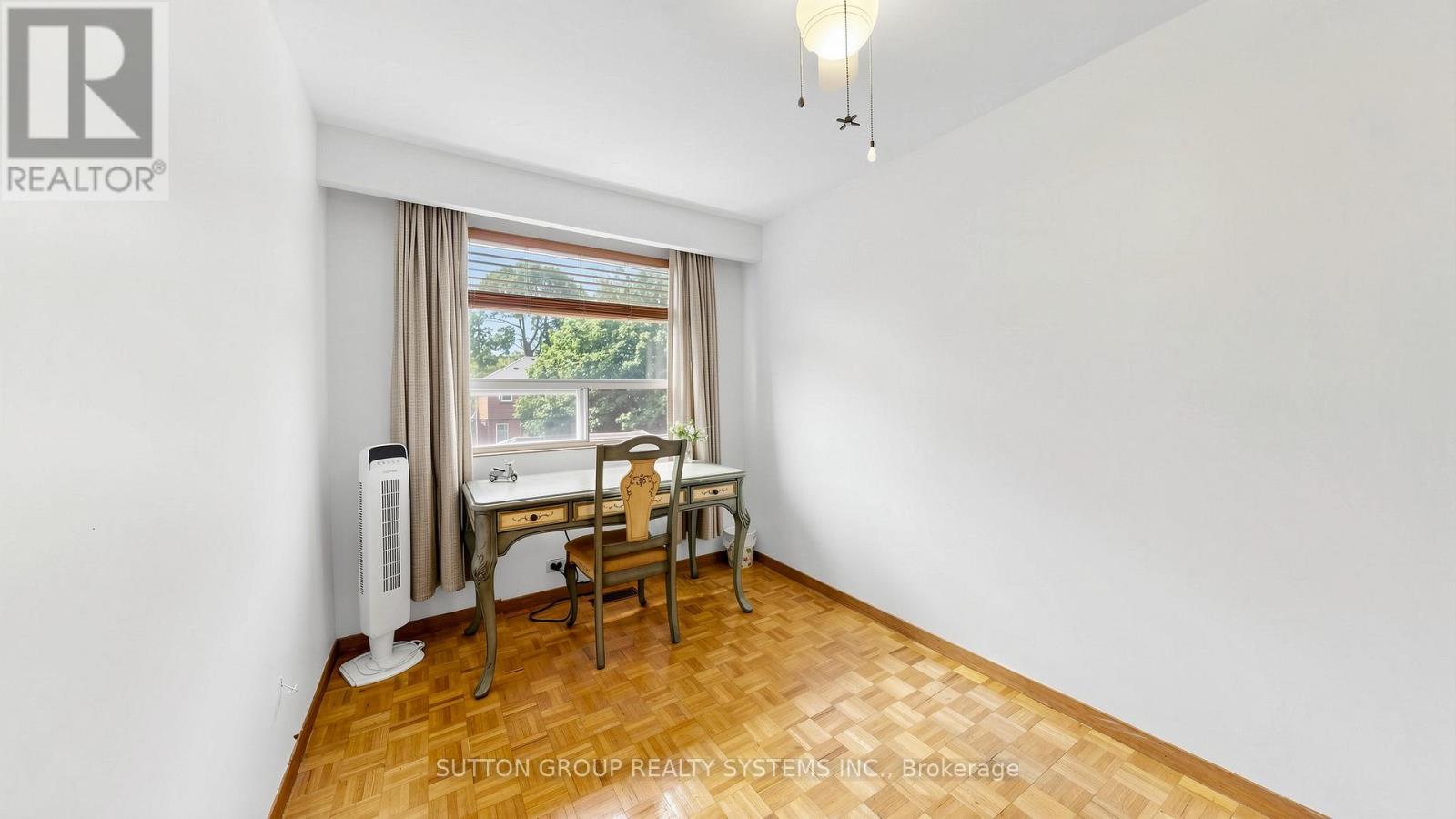 39 Exeter Street, Toronto, Ontario  M6N 1G3 - Photo 21 - W13412896