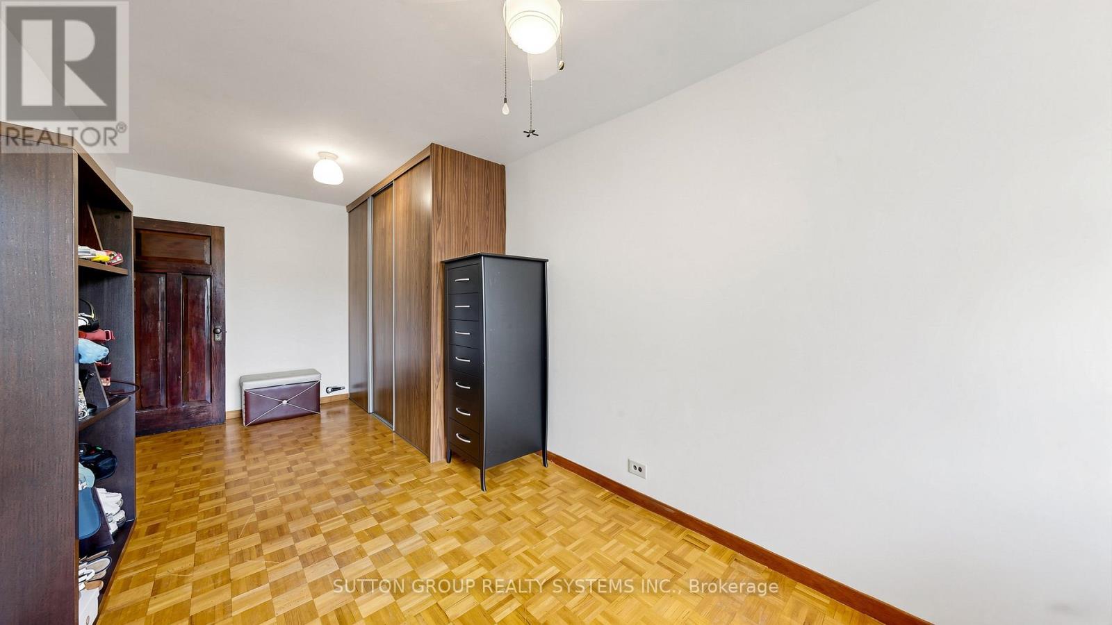 39 Exeter Street, Toronto, Ontario  M6N 1G3 - Photo 23 - W13412896