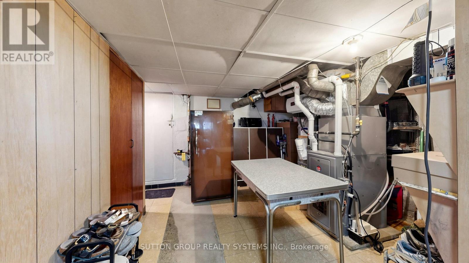 39 Exeter Street, Toronto, Ontario  M6N 1G3 - Photo 37 - W13412896