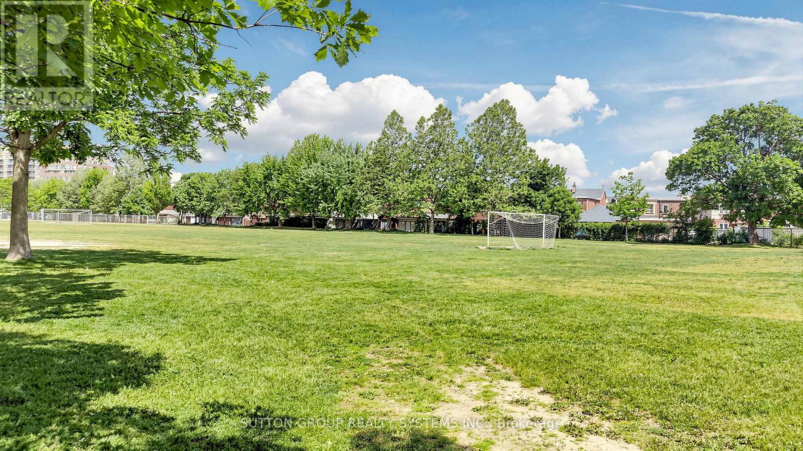 39 Exeter Street, Toronto, Ontario  M6N 1G3 - Photo 43 - W13412896